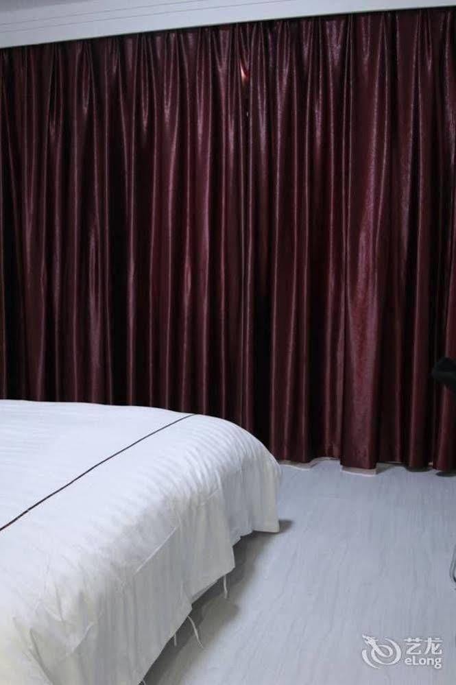 Huzhou Youyou Holiday Hotel Nanxun Buitenkant foto